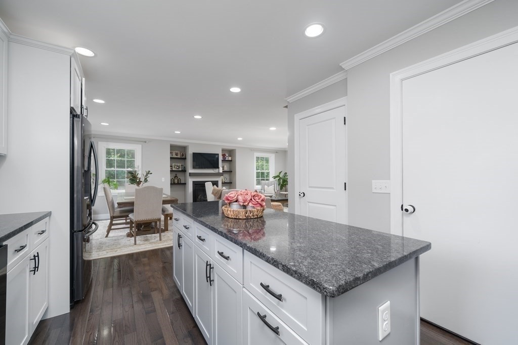 83 Federal Street Agawam, MA 01001 - Photo 21 of 26