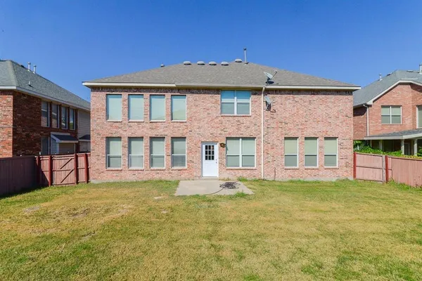$3,000 | 9605 Pinehurst Drive, Rowlett, TX 75089