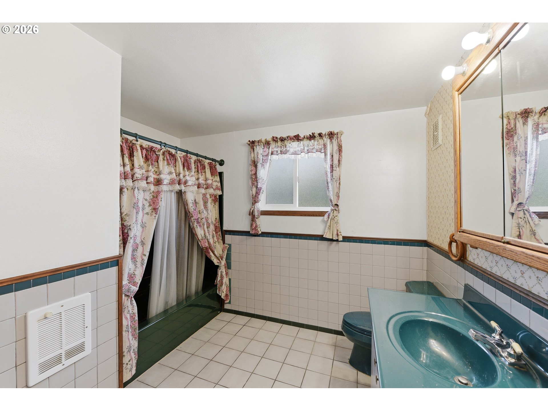 2350 High Street Reedsport, OR 97467 - Photo 16 of 44