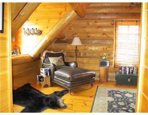 1295 Bemis Road Oquossoc, ME 04964 - Photo 19 of 35 20180818040315445134000000-o