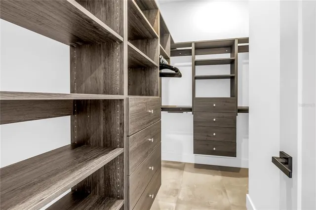 a view of walk in closet