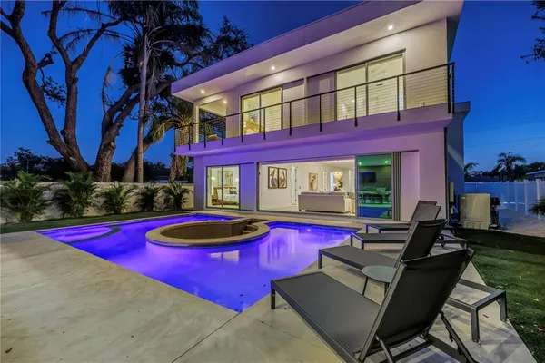 $20,000 | 2065 Goldenrod Street, Sarasota, FL 34239