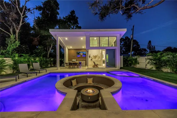 $20,000 | 2065 Goldenrod Street, Sarasota, FL 34239