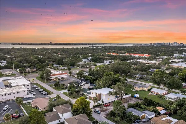 $20,000 | 2065 Goldenrod Street, Sarasota, FL 34239