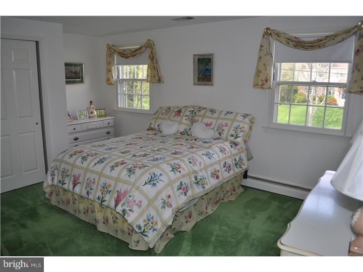 517 Arbordale Road Wayne, PA 19087 - Photo 14 of 21