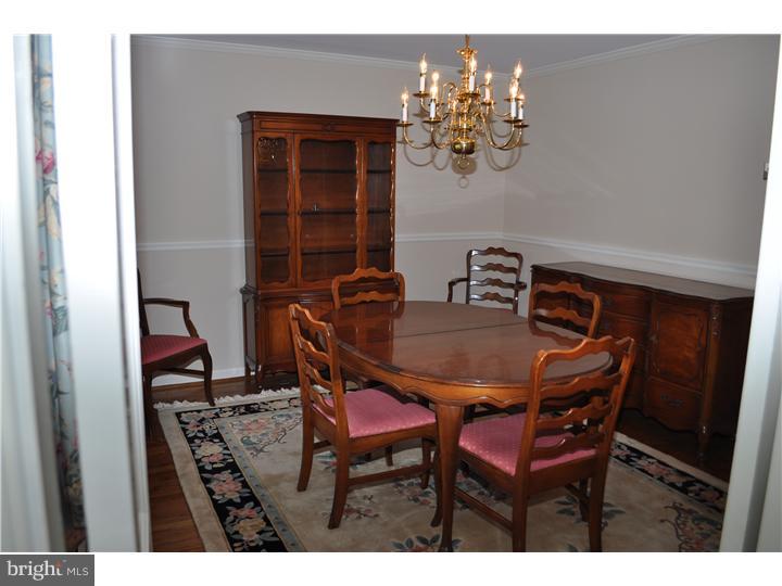517 Arbordale Road Wayne, PA 19087 - Photo 4 of 21
