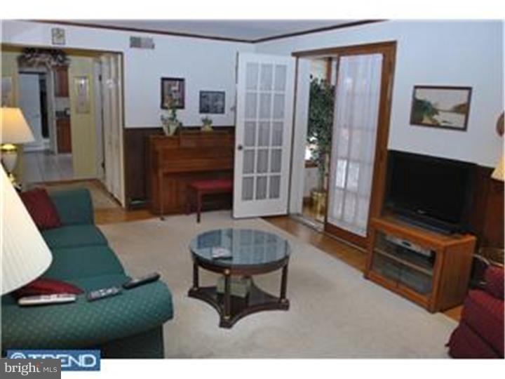 517 Arbordale Road Wayne, PA 19087 - Photo 7 of 21