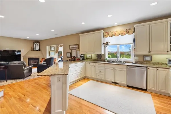 $990,000 | 2115 Plank Drive, Blacksburg, VA 24060