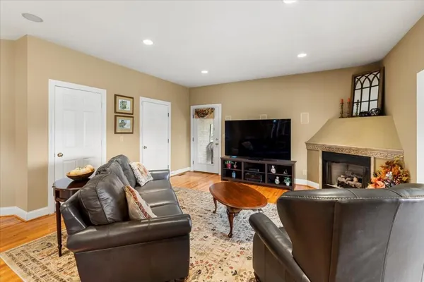 $990,000 | 2115 Plank Drive, Blacksburg, VA 24060