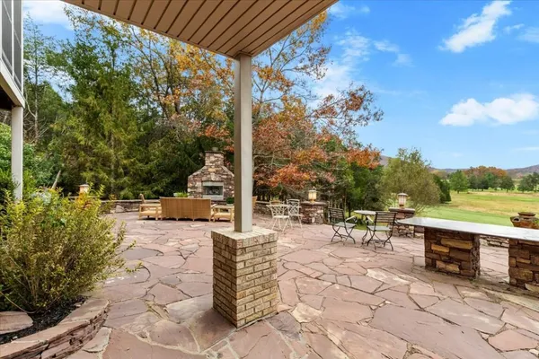 $990,000 | 2115 Plank Drive, Blacksburg, VA 24060