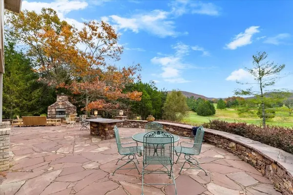 $990,000 | 2115 Plank Drive, Blacksburg, VA 24060