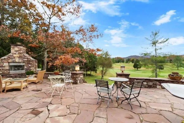 $990,000 | 2115 Plank Drive, Blacksburg, VA 24060