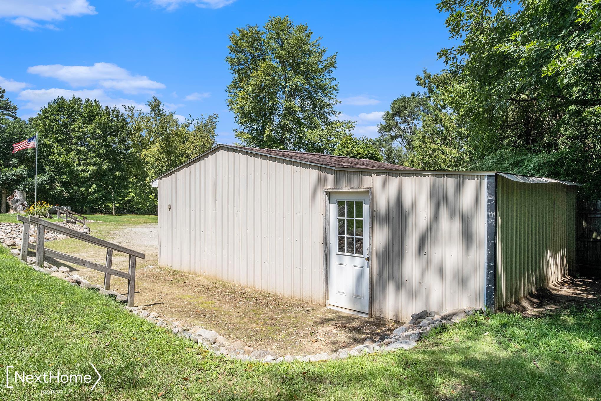 8407 Birch Run Road Millington, MI 48746 - Photo 32 of 34 50117224-31.JPG