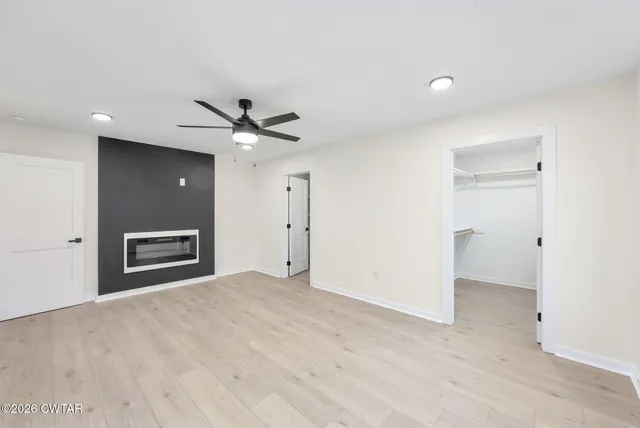 a view of a livingroom with a fireplace