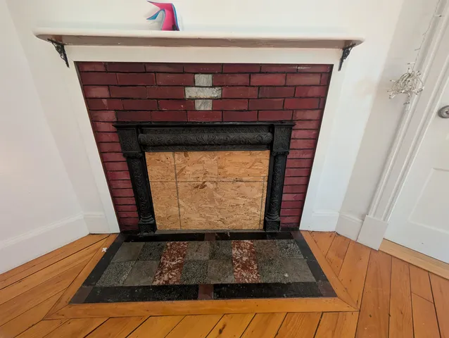 $274,000 | 18 Clark Avenue, Johnson, VT 05656