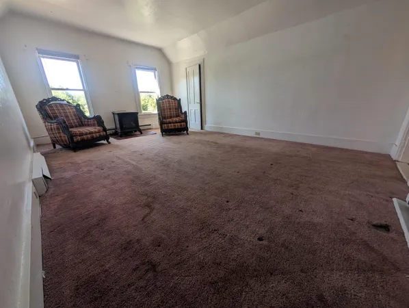 $224,700 | 18 Clark Avenue, Johnson, VT 05656