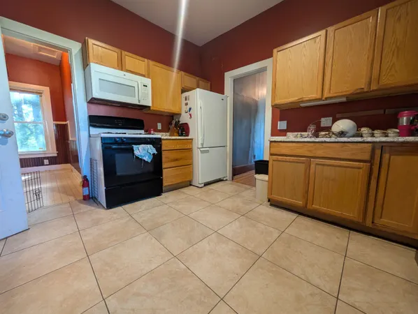 $224,700 | 18 Clark Avenue, Johnson, VT 05656