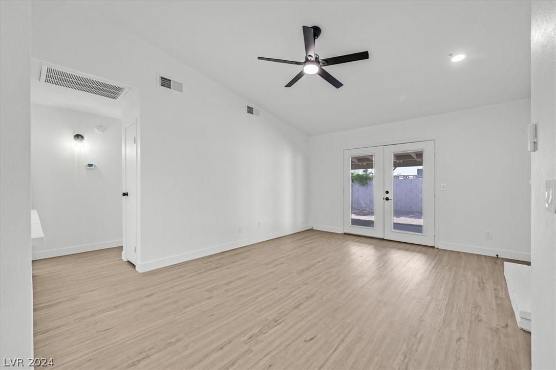 505 East Rolly Street Henderson, NV 89011 - Photo 9 of 25 Gallery Image 9