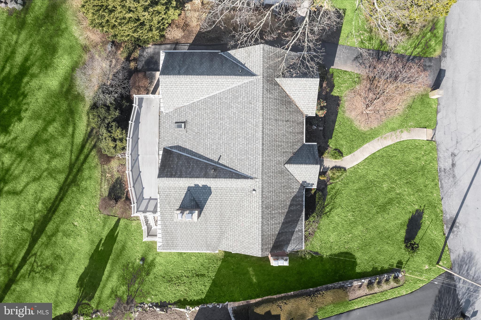 1112 Hampton Garth Baltimore, MD 21286 - Photo 2 of 95 Aerial View