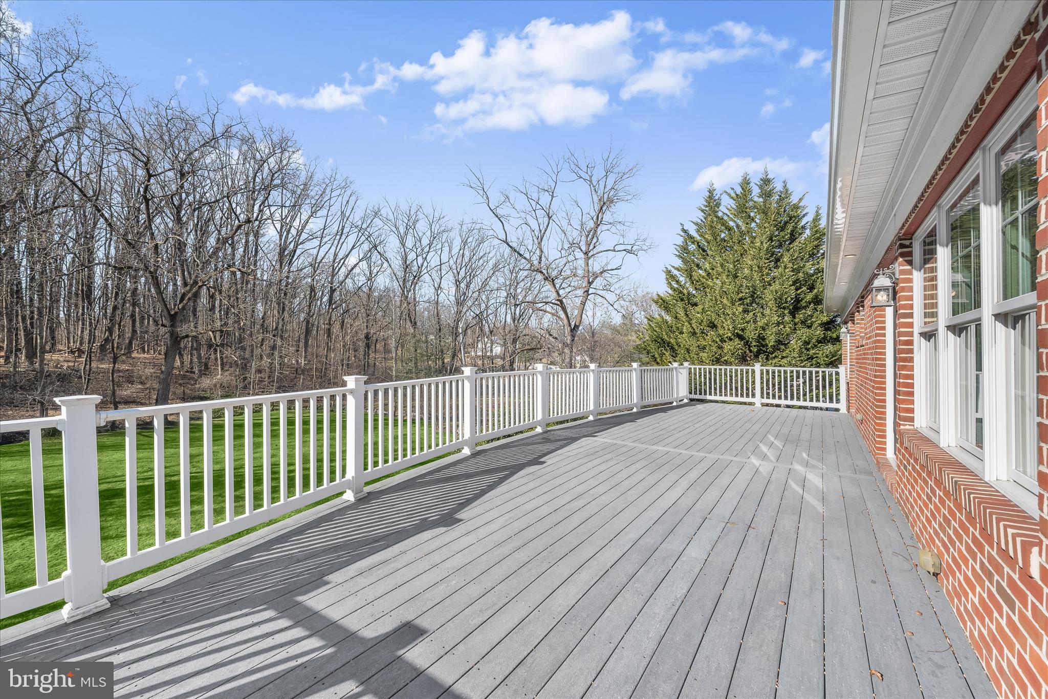 1112 Hampton Garth Baltimore, MD 21286 - Photo 27 of 95 Deck off Family Room