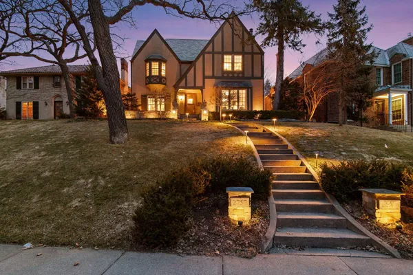 $1,749,000 | 2757 Dean Parkway, Minneapolis, MN 55416