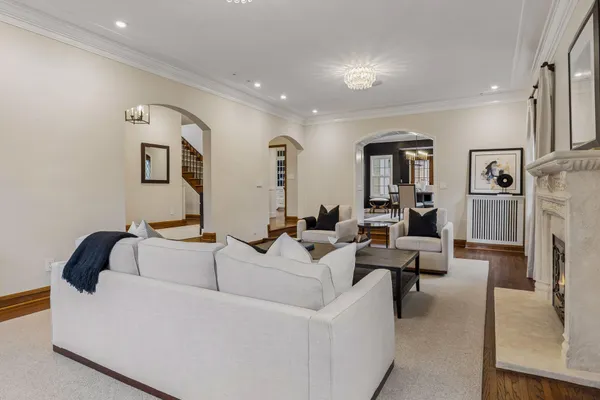 $1,749,000 | 2757 Dean Parkway, Minneapolis, MN 55416