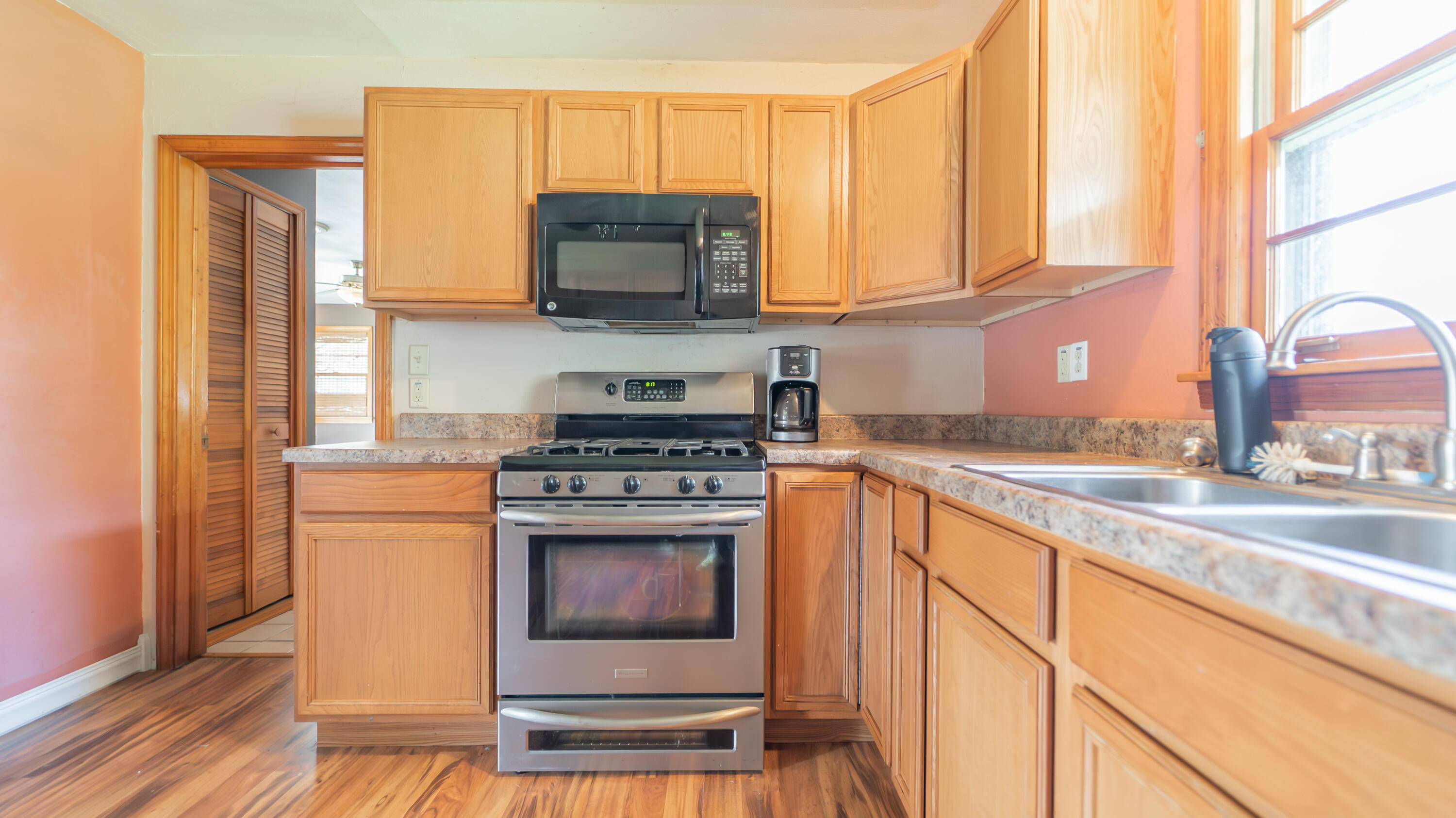 5728 Stone Avenue Portage, IN 46368 - Photo 13 of 28 3000x1686