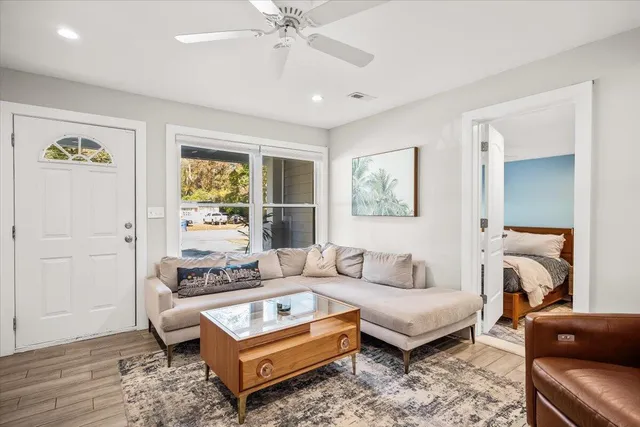 $470,000 | 1583 West Robinhood Drive, Charleston, SC 29407