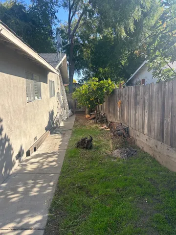 $470,000 | 1229 Eastridge Drive, Modesto, CA 95355