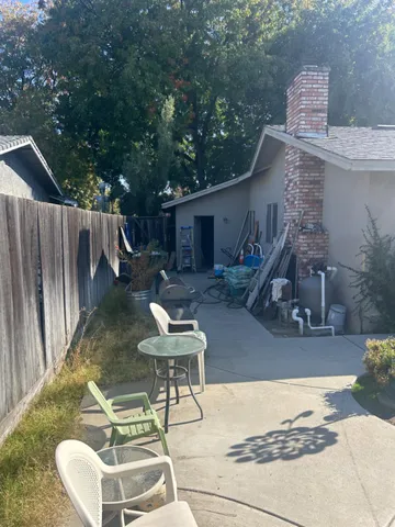 $470,000 | 1229 Eastridge Drive, Modesto, CA 95355