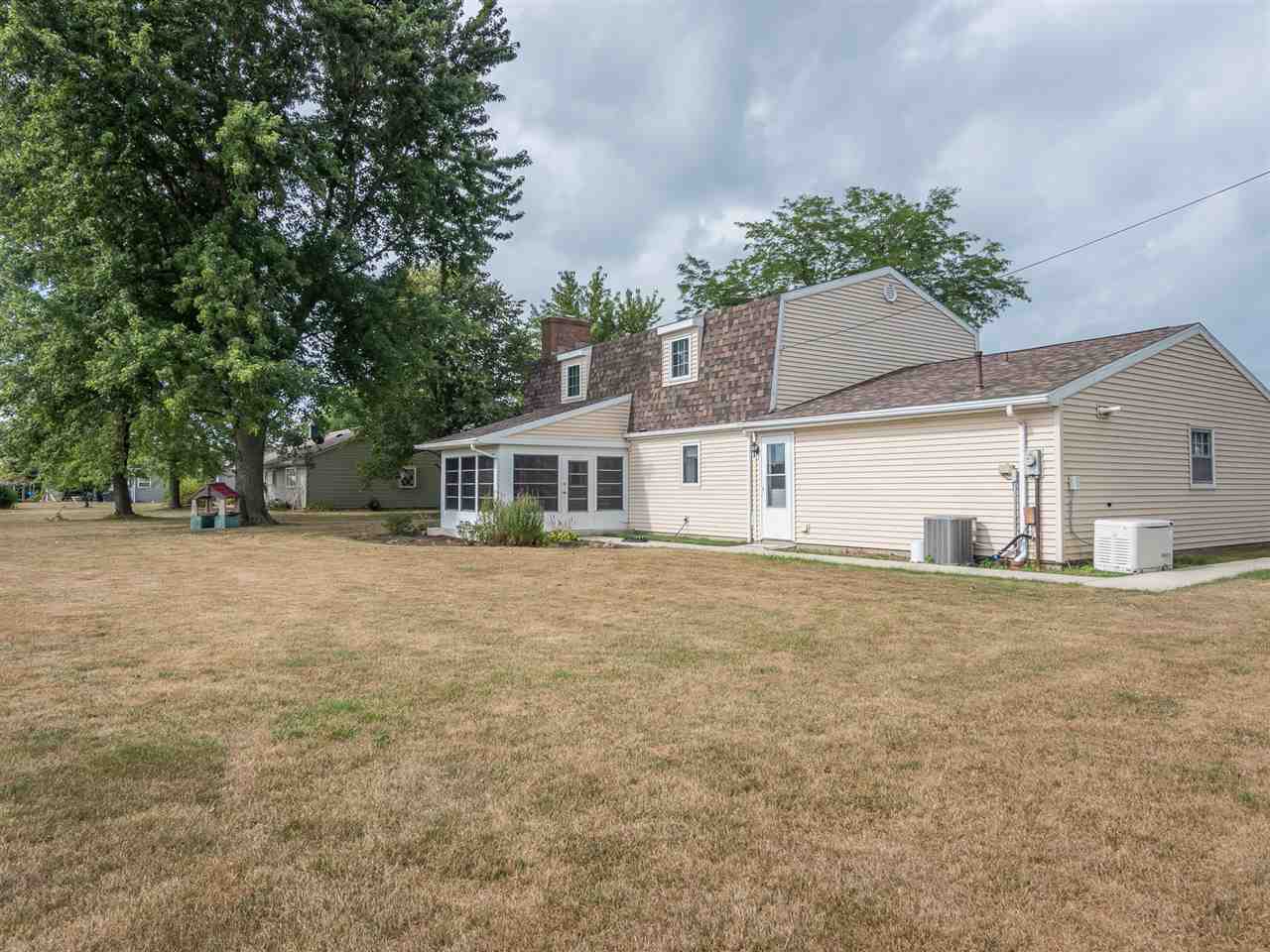5136 State Rte 101 Woodburn, IN 46797 - Photo 5 of 30
