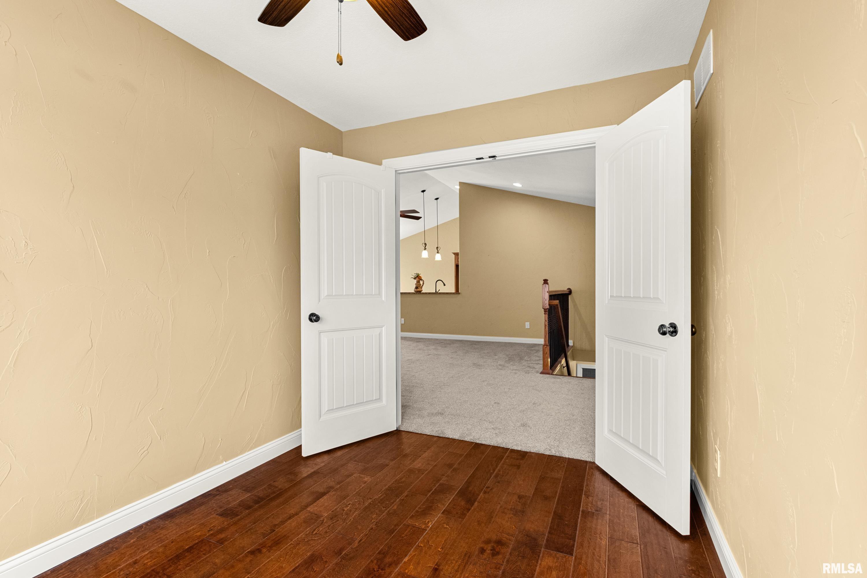 1602 Remington Road Pekin, IL 61554 - Photo 39 of 47 Gallery Image 39