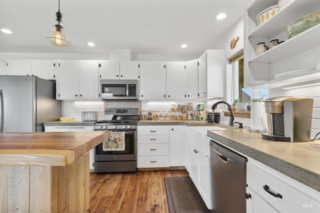 $777,000 | 35406 Galen Drive, Lewiston, ID 83501