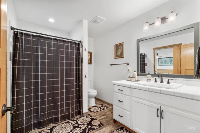 $777,000 | 35406 Galen Drive, Lewiston, ID 83501