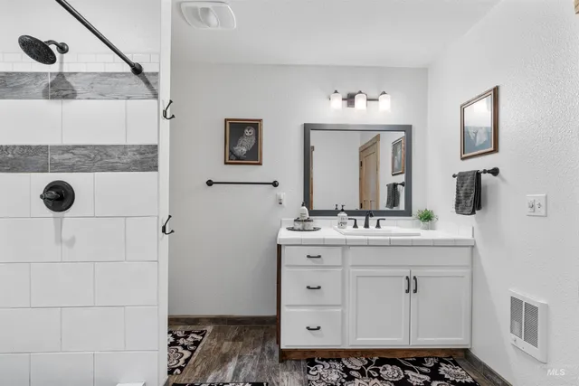 $777,000 | 35406 Galen Drive, Lewiston, ID 83501