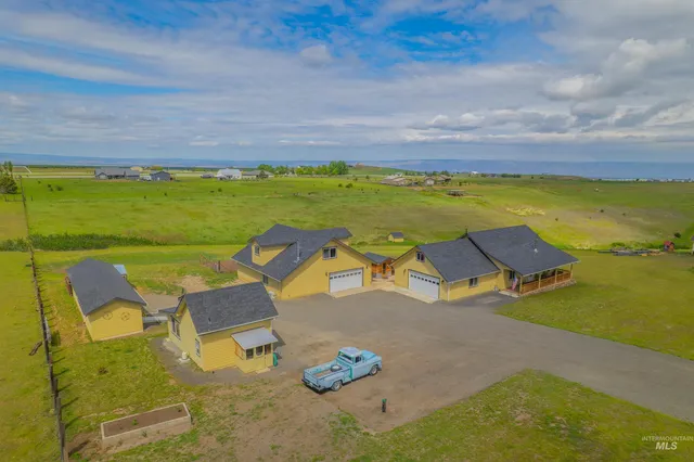 $777,000 | 35406 Galen Drive, Lewiston, ID 83501