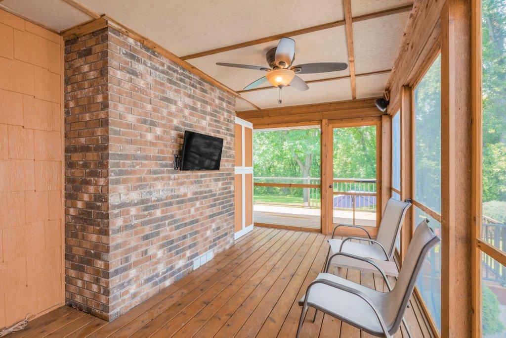 7261 Mill Road Centerville, MN 55038 - Photo 6 of 34