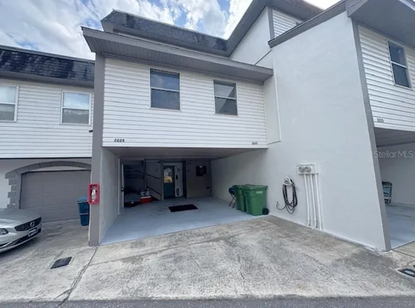 $899 | 2227 9th Street Southeast, Winter Haven, FL 33880