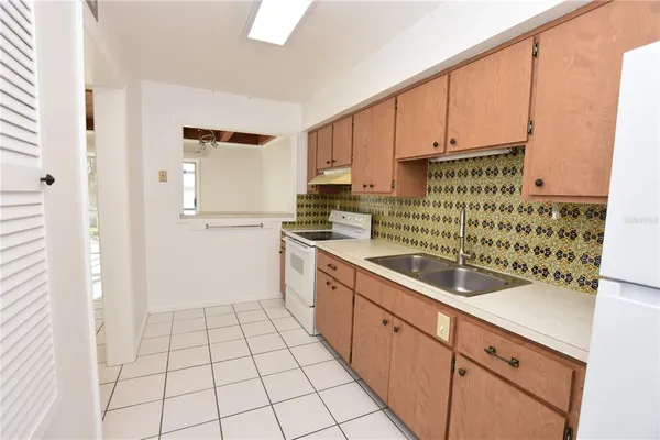 $999 | 2227 9th Street Southeast, Winter Haven, FL 33880