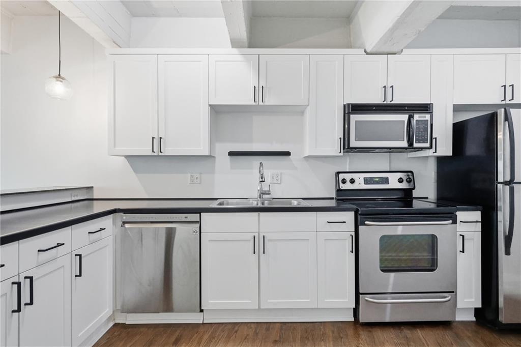 3001 Gillham Road, Unit 206 Kansas City, MO 64108 - Photo 13 of 45