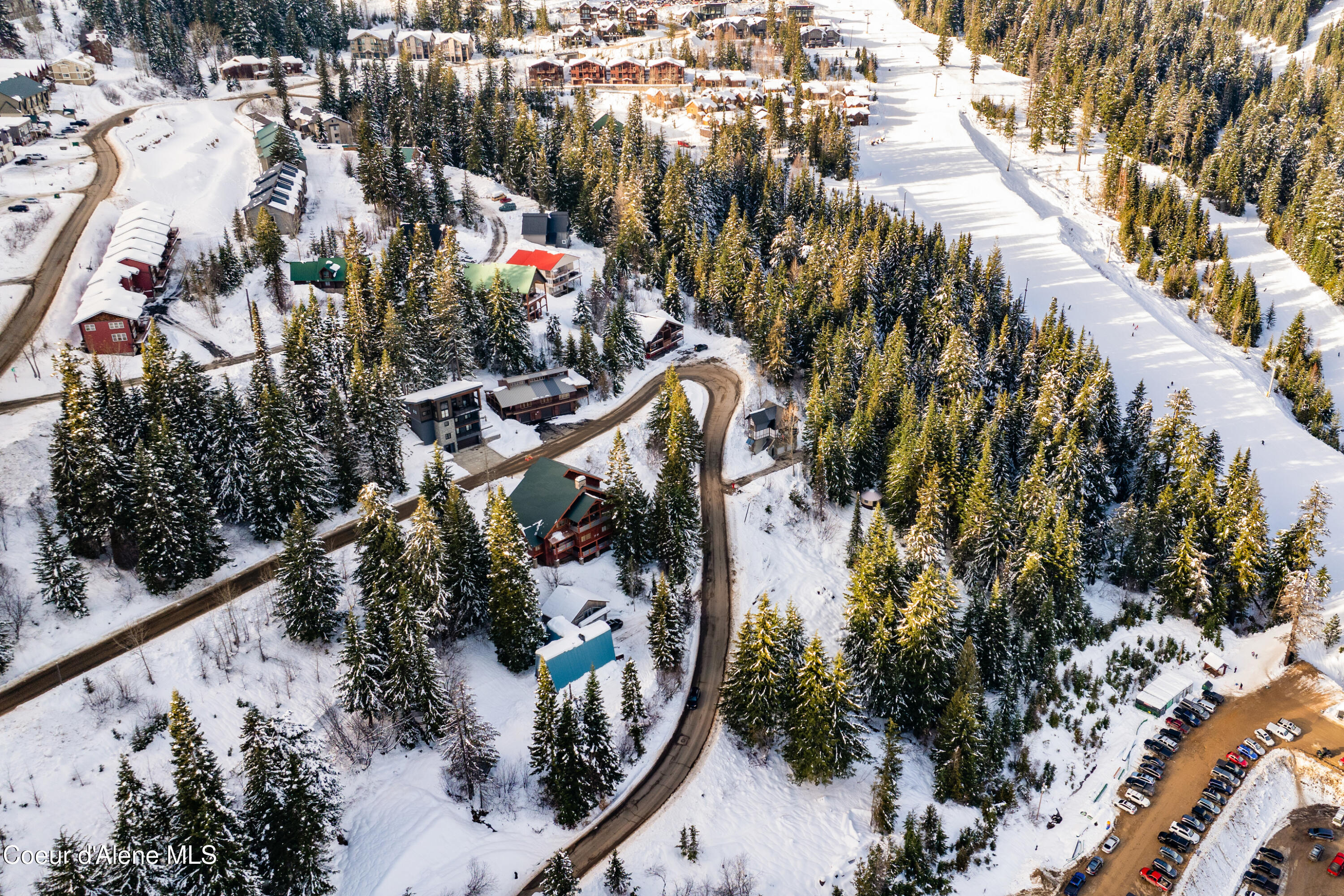 4 Sandpoint Id 83864 Sandpoint, ID 83864 - Photo 4 of 9 DJI_20241202051537_0018_D_M3PRO