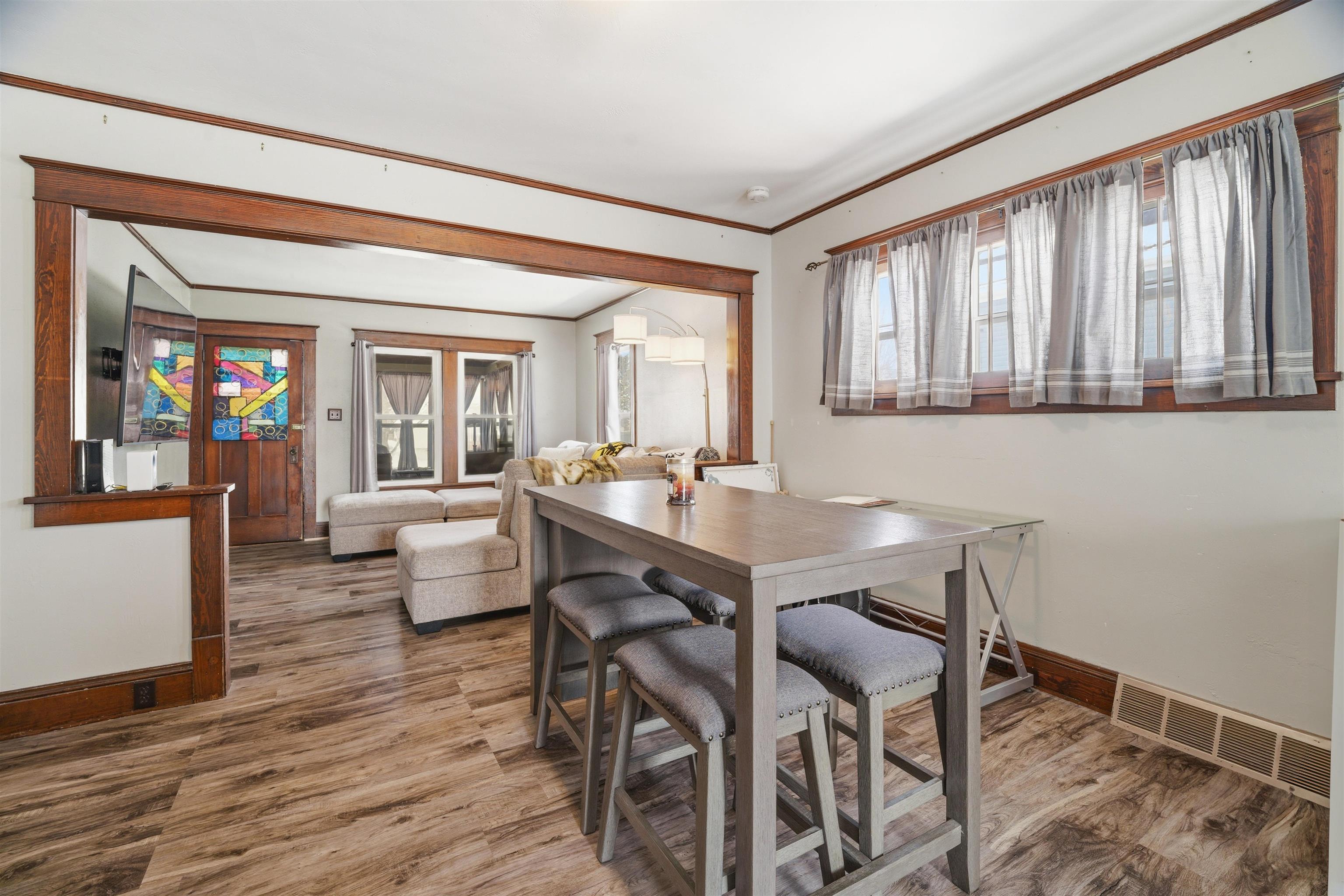 923 West Elsie Street Appleton, WI 54914 - Photo 7 of 34