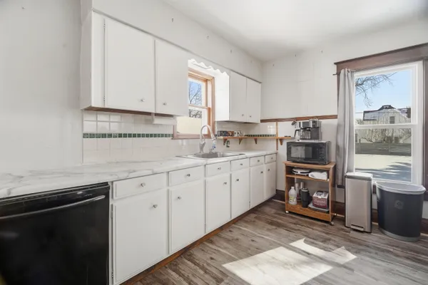 $200,000 | 923 West Elsie Street, Appleton, WI 54914