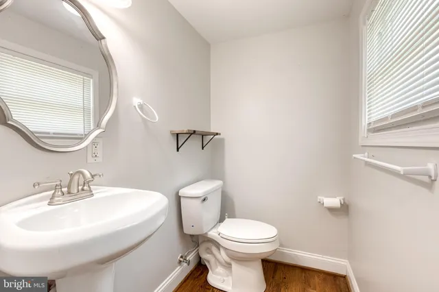 $325,000 | 4 Holmes Avenue, Catonsville, MD 21228