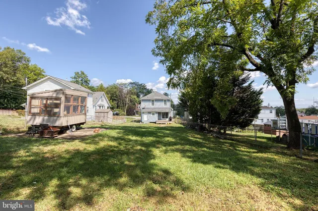 $325,000 | 4 Holmes Avenue, Catonsville, MD 21228