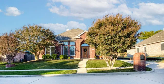 $460,000 | 2700 Rochelle Drive, McKinney, TX 75070
