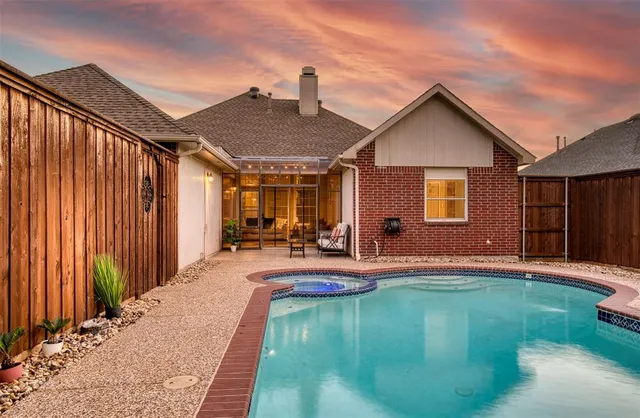 $460,000 | 2700 Rochelle Drive, McKinney, TX 75070