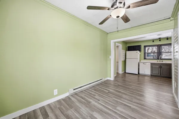 $92,500 | 842 Center Street, Enderlin, ND 58027