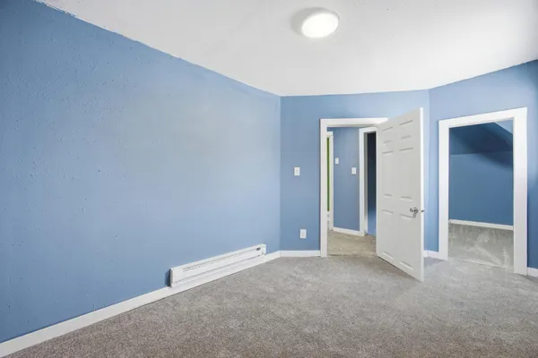 $92,500 | 842 Center Street, Enderlin, ND 58027