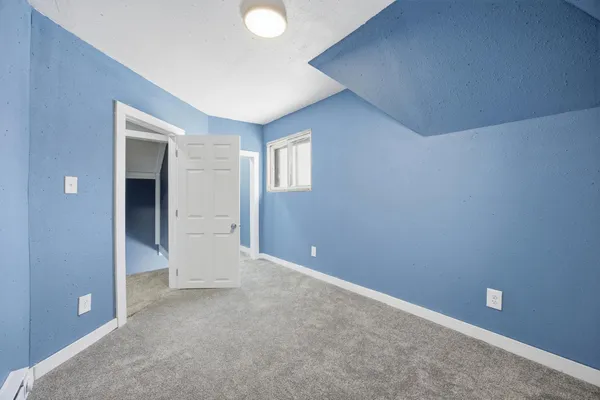 $92,500 | 842 Center Street, Enderlin, ND 58027